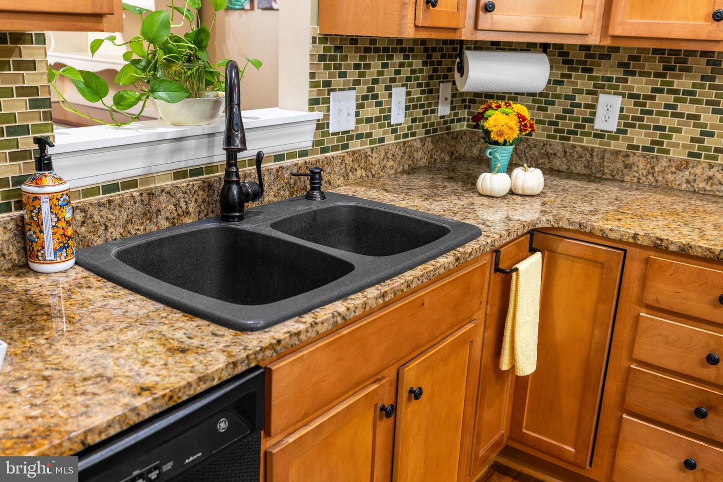 67 VILLA VIEW DR, STAUNTON, Virginia 24401, 3 Bedrooms Bedrooms, ,2 BathroomsBathrooms,Residential,For sale,67 VILLA VIEW DR,VAAG2002674 MLS # VAAG2002674