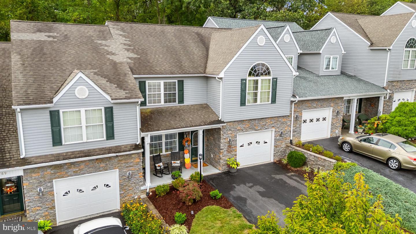 67 VILLA VIEW DR, STAUNTON, Virginia 24401, 3 Bedrooms Bedrooms, ,2 BathroomsBathrooms,Residential,For sale,67 VILLA VIEW DR,VAAG2002674 MLS # VAAG2002674