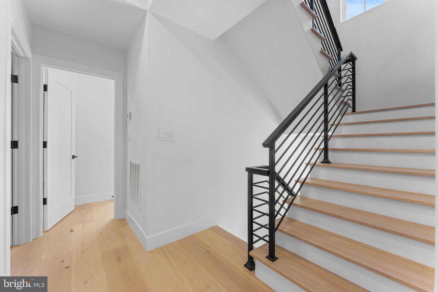 1235 FRANKLIN NE, WASHINGTON, District Of Columbia 20017, 6 Bedrooms Bedrooms, ,5 BathroomsBathrooms,Residential,For sale,1235 FRANKLIN NE,DCDC2225466 MLS # DCDC2225466