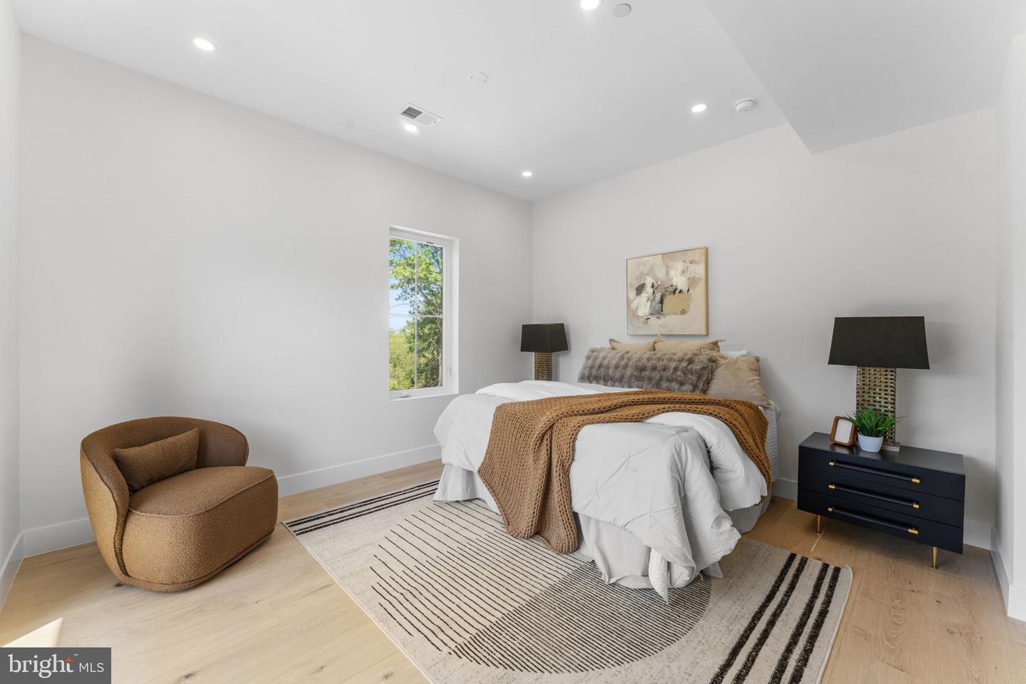 1235 FRANKLIN NE, WASHINGTON, District Of Columbia 20017, 6 Bedrooms Bedrooms, ,5 BathroomsBathrooms,Residential,For sale,1235 FRANKLIN NE,DCDC2225466 MLS # DCDC2225466