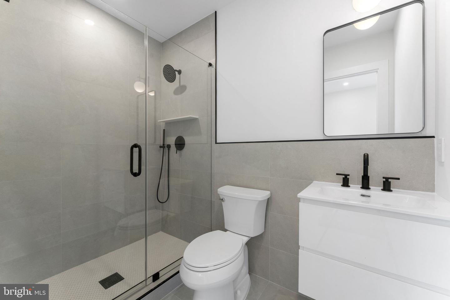 1235 FRANKLIN NE, WASHINGTON, District Of Columbia 20017, 6 Bedrooms Bedrooms, ,5 BathroomsBathrooms,Residential,For sale,1235 FRANKLIN NE,DCDC2225466 MLS # DCDC2225466