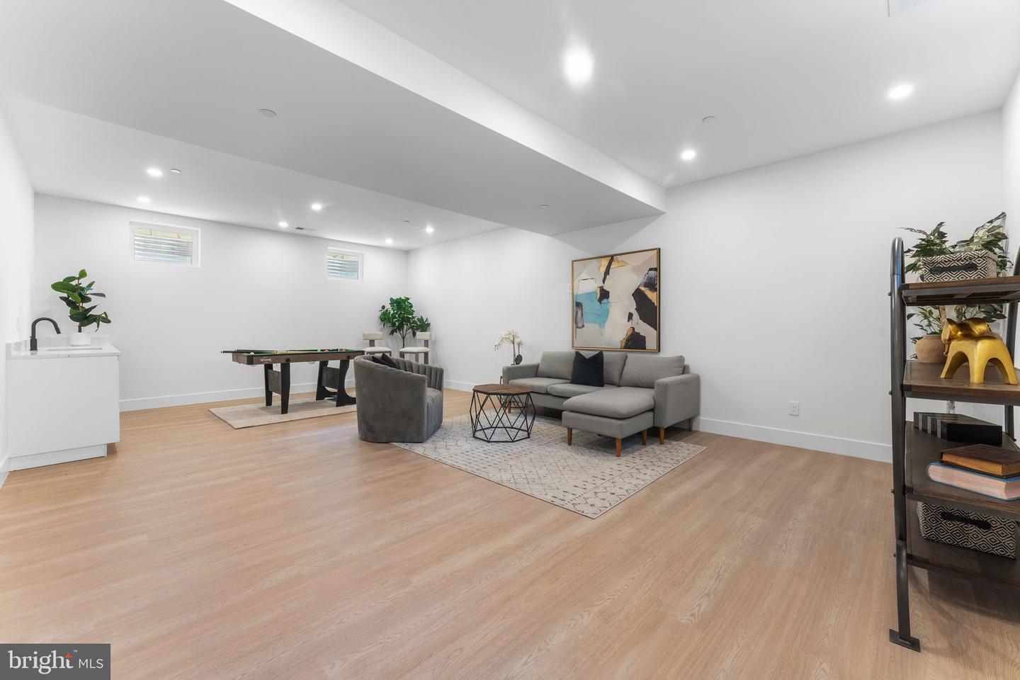 1235 FRANKLIN NE, WASHINGTON, District Of Columbia 20017, 6 Bedrooms Bedrooms, ,5 BathroomsBathrooms,Residential,For sale,1235 FRANKLIN NE,DCDC2225466 MLS # DCDC2225466