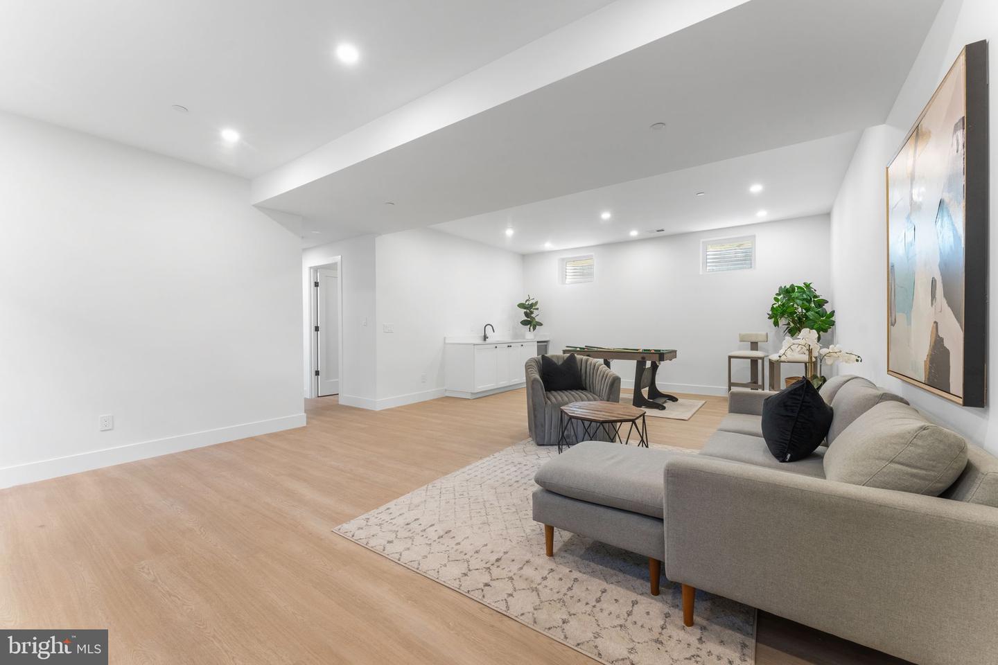 1235 FRANKLIN NE, WASHINGTON, District Of Columbia 20017, 6 Bedrooms Bedrooms, ,5 BathroomsBathrooms,Residential,For sale,1235 FRANKLIN NE,DCDC2225466 MLS # DCDC2225466