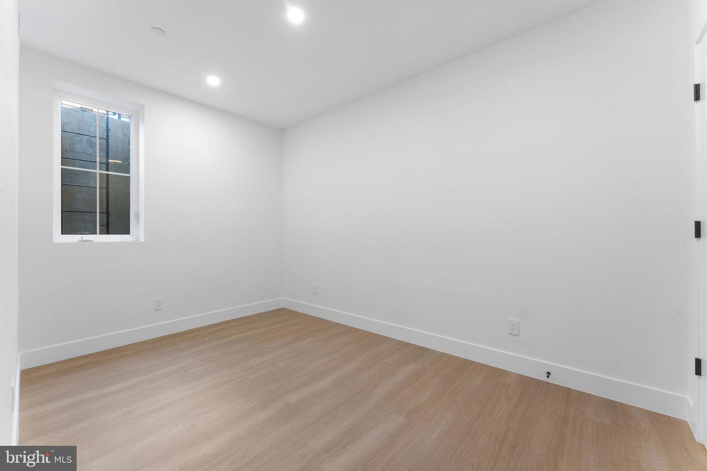 1235 FRANKLIN NE, WASHINGTON, District Of Columbia 20017, 6 Bedrooms Bedrooms, ,5 BathroomsBathrooms,Residential,For sale,1235 FRANKLIN NE,DCDC2225466 MLS # DCDC2225466