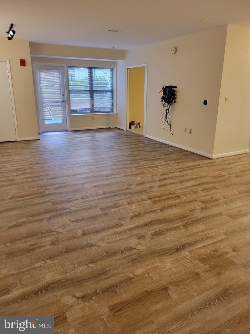 1300 N STREET NW NW #21, WASHINGTON, District Of Columbia 20005, 1 Bedroom Bedrooms, ,1 BathroomBathrooms,Residential,For sale,1300 N STREET NW NW #21,DCDC2225472 MLS # DCDC2225472