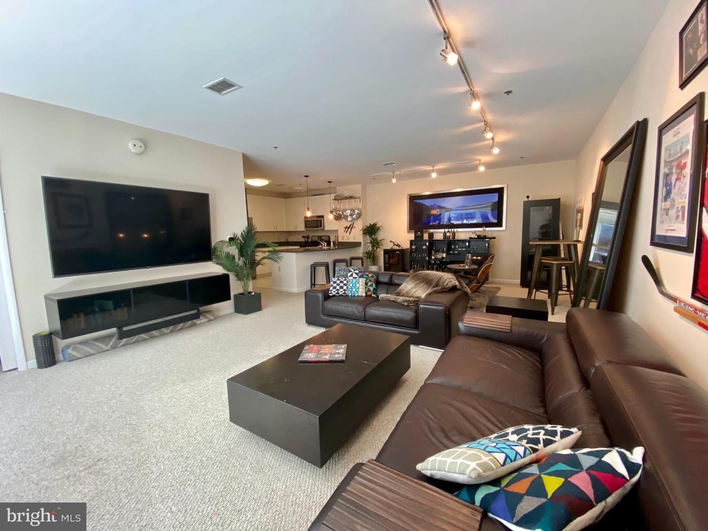1300 N STREET NW NW #21, WASHINGTON, District Of Columbia 20005, 1 Bedroom Bedrooms, ,1 BathroomBathrooms,Residential,For sale,1300 N STREET NW NW #21,DCDC2225472 MLS # DCDC2225472