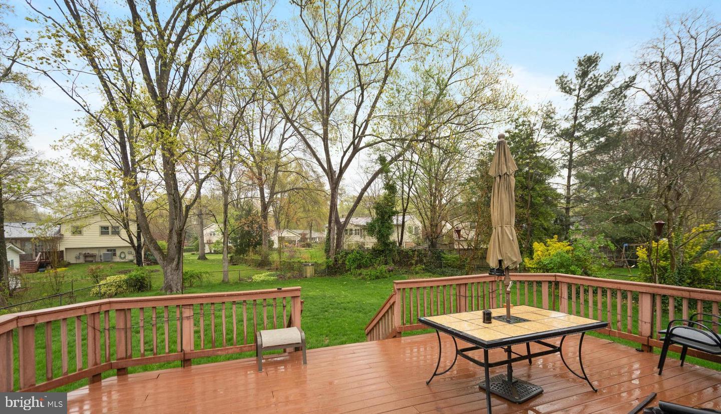 2402 PARKERS LN, ALEXANDRIA, Virginia 22306, 4 Bedrooms Bedrooms, ,2 BathroomsBathrooms,Residential,For sale,2402 PARKERS LN,VAFX2272680 MLS # VAFX2272680