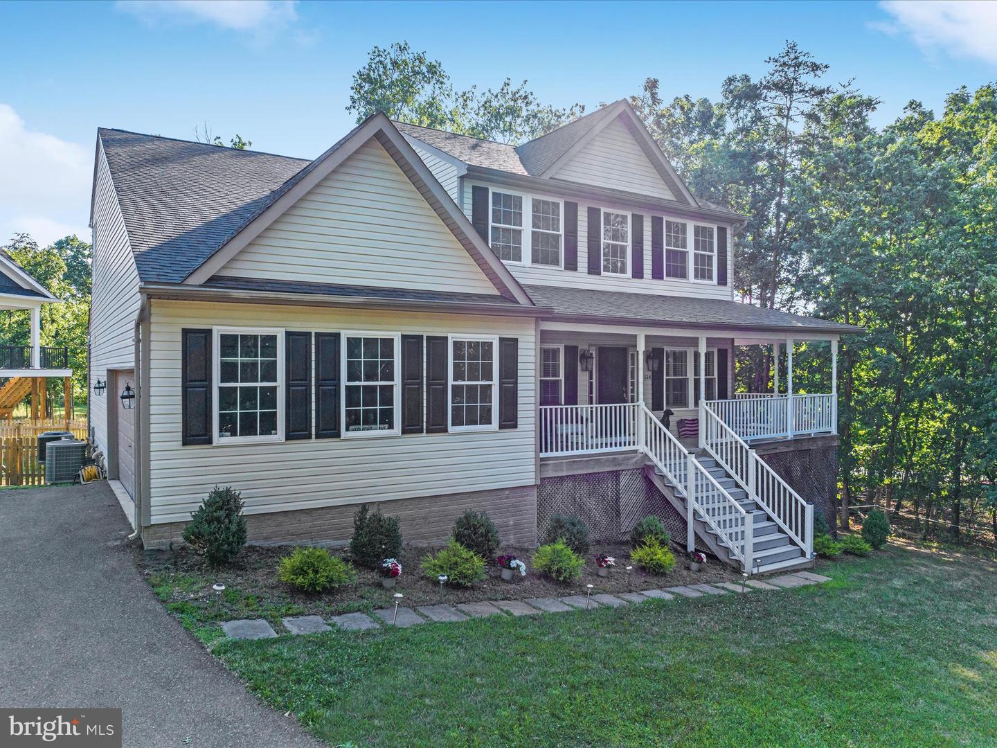 514 SLEIGH DR, CROSS JUNCTION, Virginia 22625, 4 Bedrooms Bedrooms, 7 Rooms Rooms,2 BathroomsBathrooms,Residential,For sale,514 SLEIGH DR,VAFV2037210 MLS # VAFV2037210