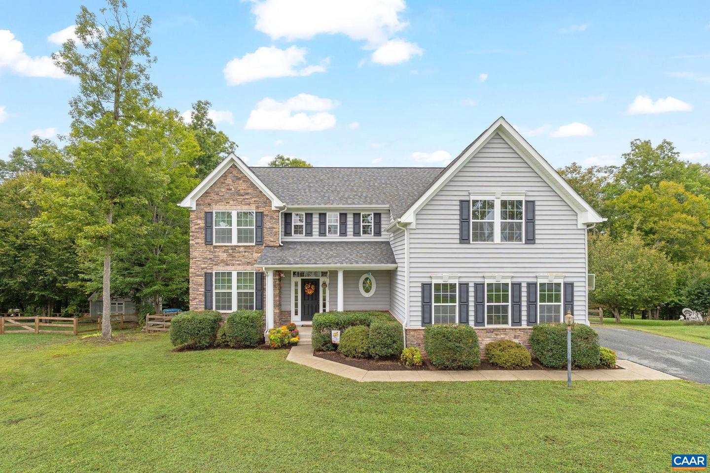 205 LEXIE LN, PALMYRA, Virginia 22963, 5 Bedrooms Bedrooms, ,2 BathroomsBathrooms,Residential,For sale,205 LEXIE LN,669638 MLS # 669638