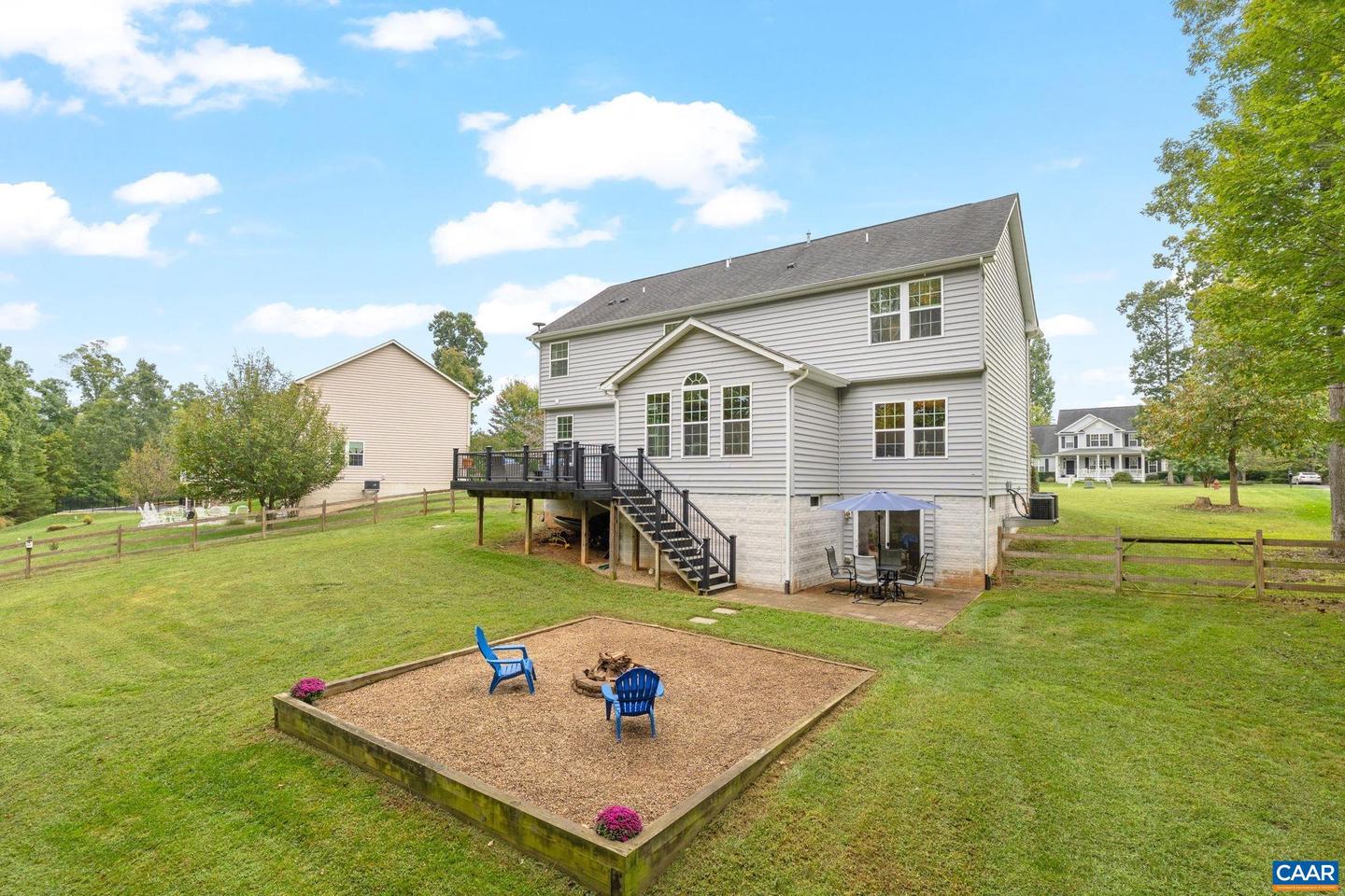 205 LEXIE LN, PALMYRA, Virginia 22963, 5 Bedrooms Bedrooms, ,2 BathroomsBathrooms,Residential,For sale,205 LEXIE LN,669638 MLS # 669638