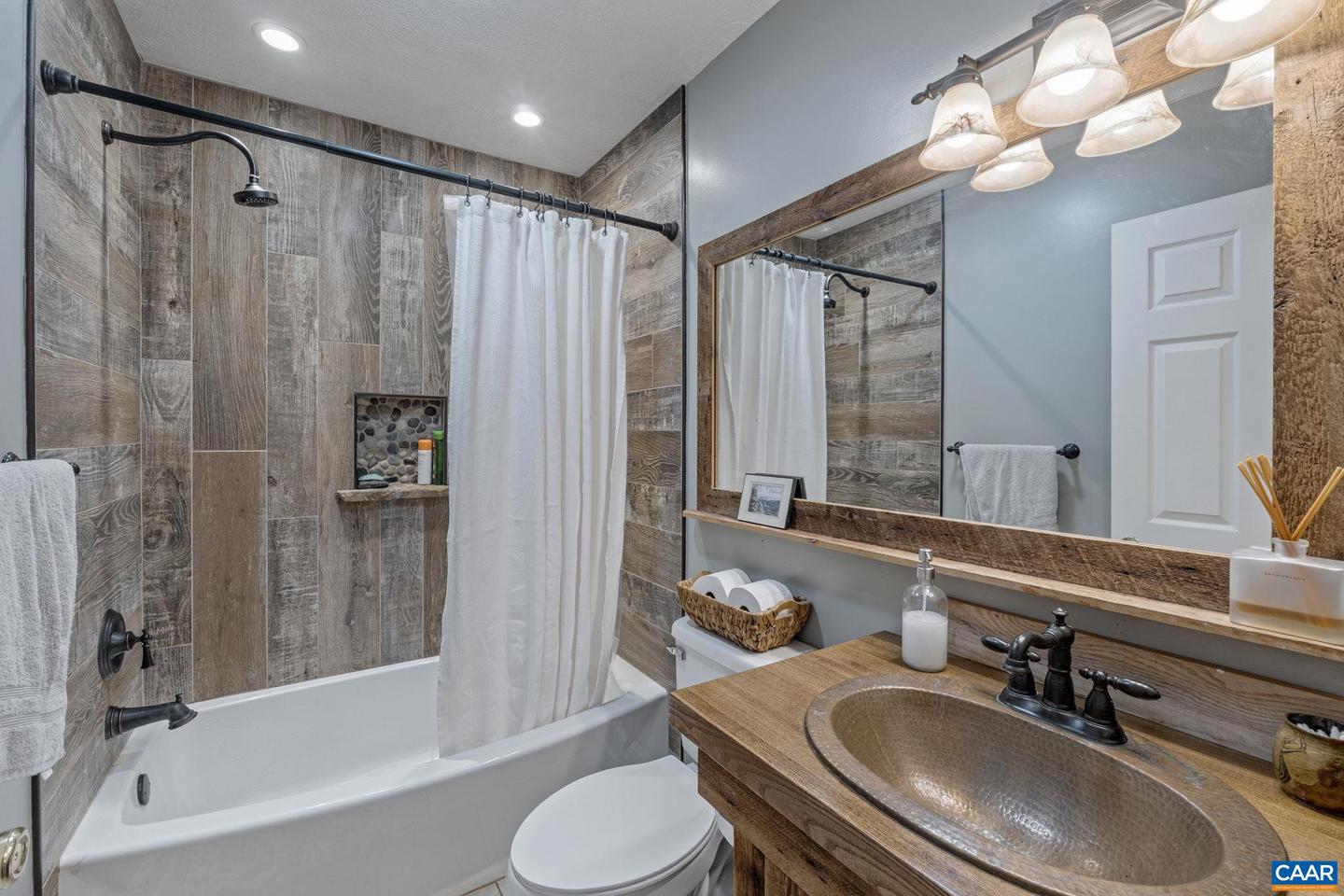 591 TROY HEIGHTS LN, TROY, Virginia 22974, 3 Bedrooms Bedrooms, ,2 BathroomsBathrooms,Residential,For sale,591 TROY HEIGHTS LN,669639 MLS # 669639