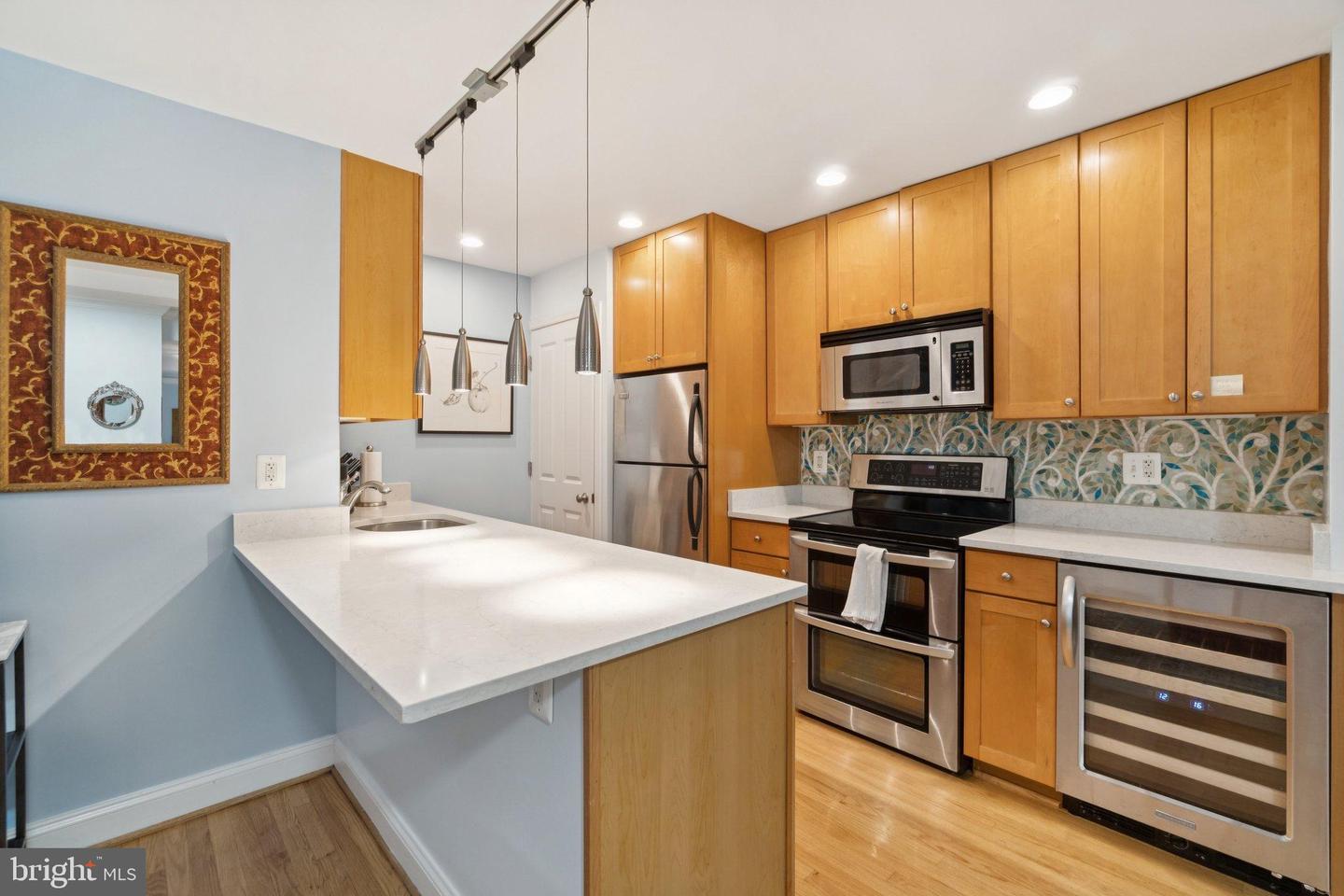 1701 16TH ST NW #422, WASHINGTON, District Of Columbia 20009, 1 Bedroom Bedrooms, ,1 BathroomBathrooms,Residential,For sale,1701 16TH ST NW #422,DCDC2225448 MLS # DCDC2225448