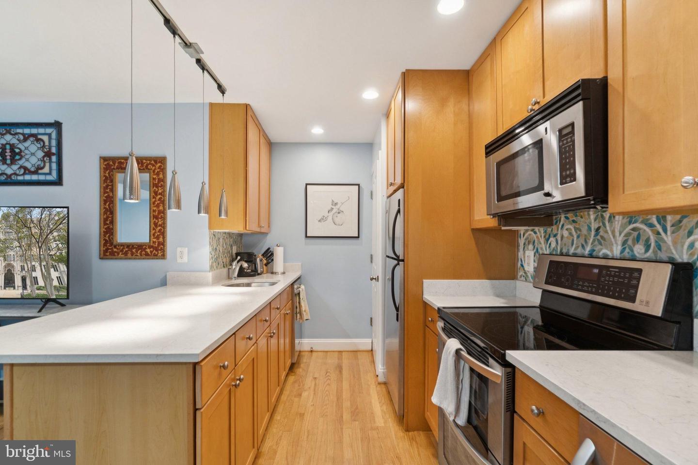 1701 16TH ST NW #422, WASHINGTON, District Of Columbia 20009, 1 Bedroom Bedrooms, ,1 BathroomBathrooms,Residential,For sale,1701 16TH ST NW #422,DCDC2225448 MLS # DCDC2225448
