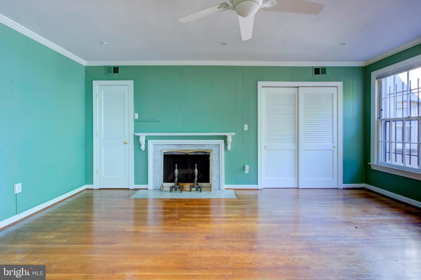 328 CONSTITUTION AVE NE, WASHINGTON, District Of Columbia 20002, 4 Bedrooms Bedrooms, ,2 BathroomsBathrooms,Residential,For sale,328 CONSTITUTION AVE NE,DCDC2225450 MLS # DCDC2225450