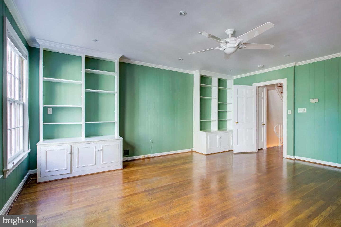 328 CONSTITUTION AVE NE, WASHINGTON, District Of Columbia 20002, 4 Bedrooms Bedrooms, ,2 BathroomsBathrooms,Residential,For sale,328 CONSTITUTION AVE NE,DCDC2225450 MLS # DCDC2225450