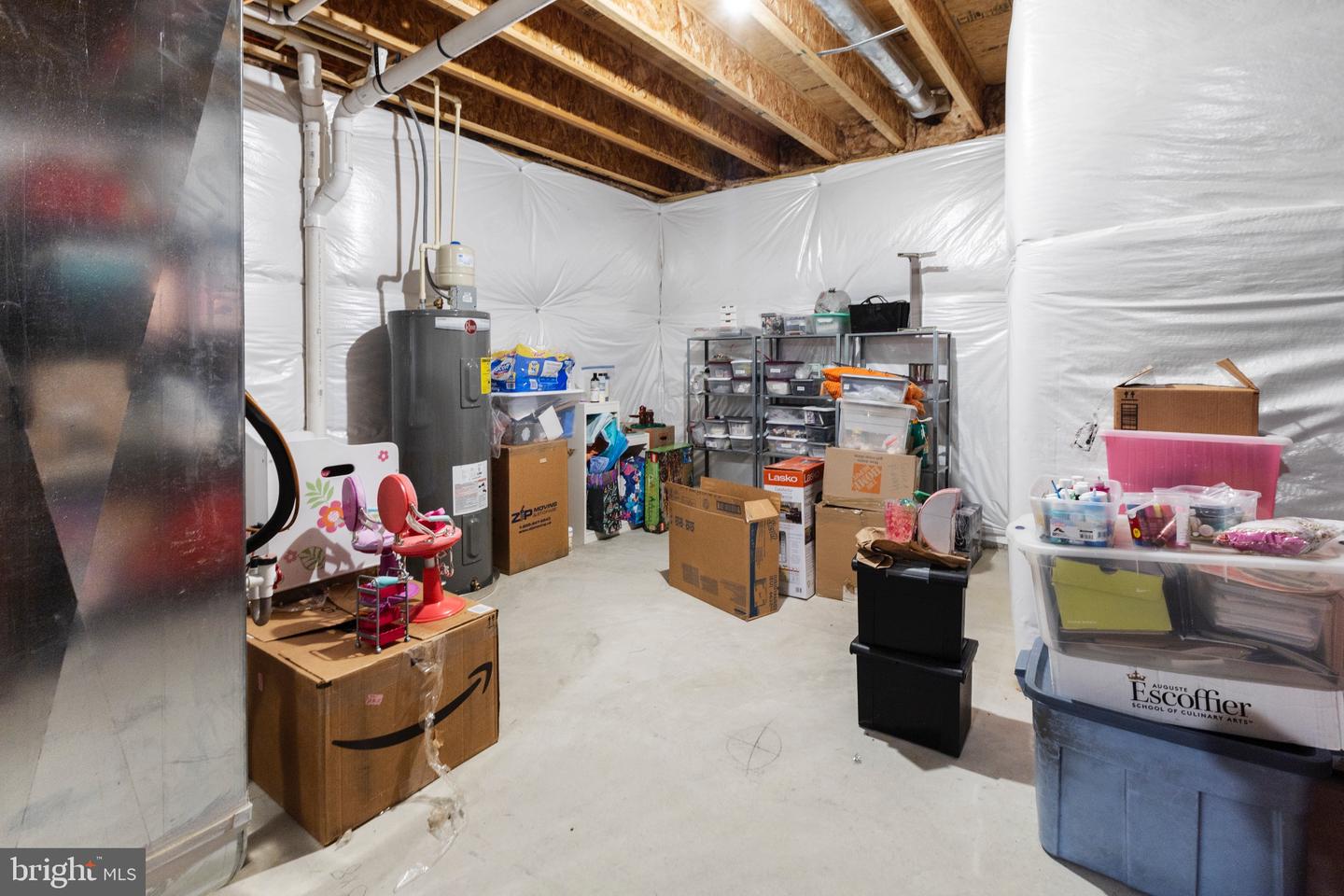 176 LITTLE WHIM RD, FREDERICKSBURG, Virginia 22405, 4 Bedrooms Bedrooms, 14 Rooms Rooms,2 BathroomsBathrooms,Residential,For sale,176 LITTLE WHIM RD,VAST2043262 MLS # VAST2043262