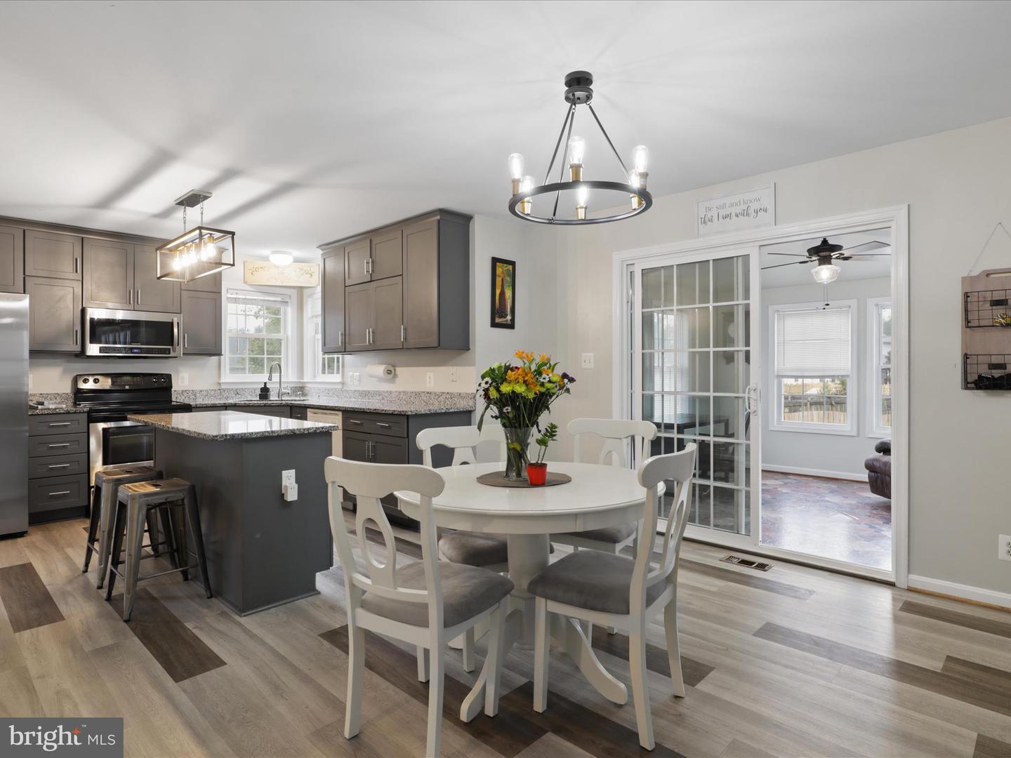 25 SUNSET RIDGE LN, FREDERICKSBURG, Virginia 22405, 4 Bedrooms Bedrooms, ,3 BathroomsBathrooms,Residential,For sale,25 SUNSET RIDGE LN,VAST2043266 MLS # VAST2043266