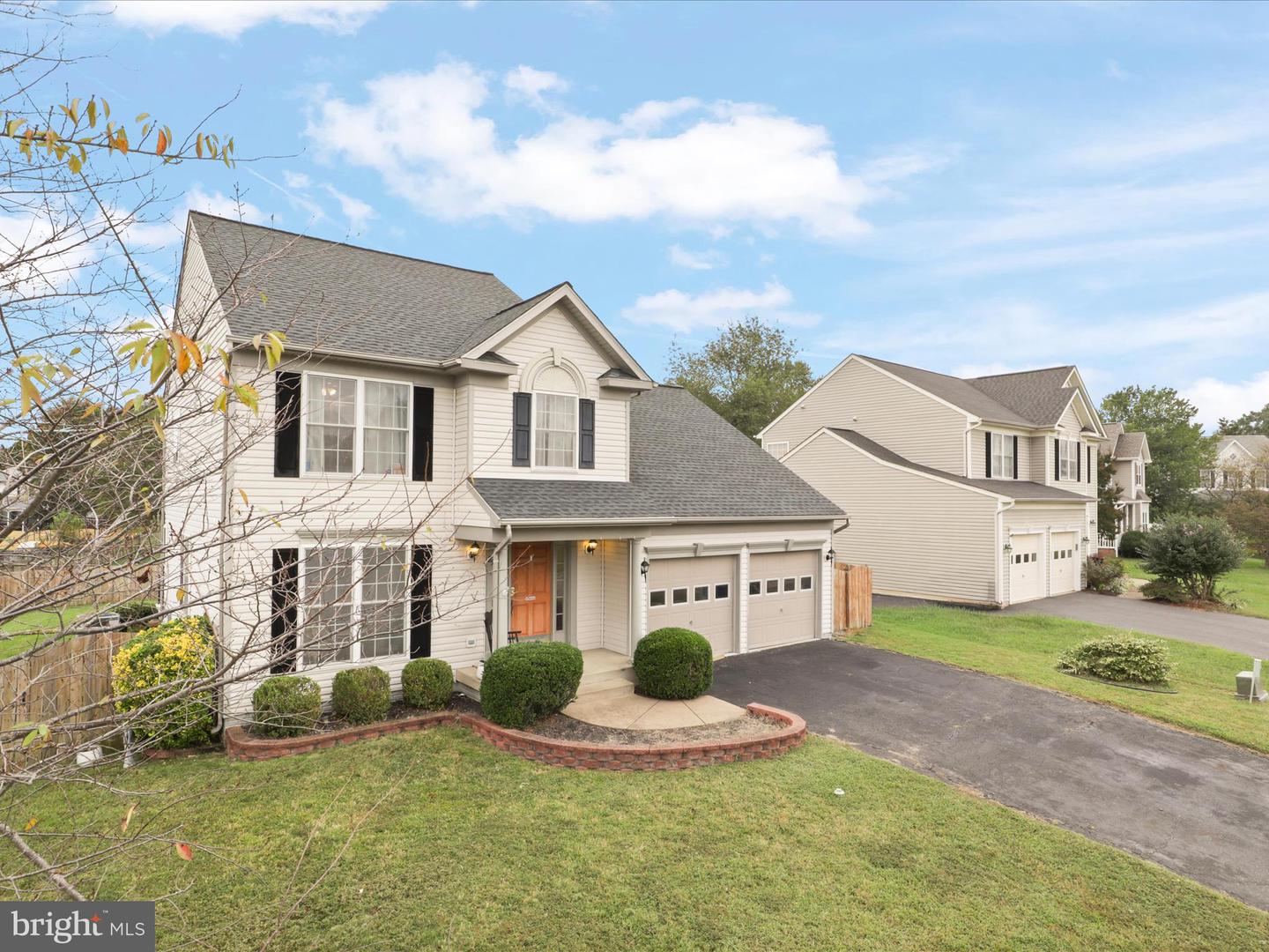 25 SUNSET RIDGE LN, FREDERICKSBURG, Virginia 22405, 4 Bedrooms Bedrooms, ,3 BathroomsBathrooms,Residential,For sale,25 SUNSET RIDGE LN,VAST2043266 MLS # VAST2043266