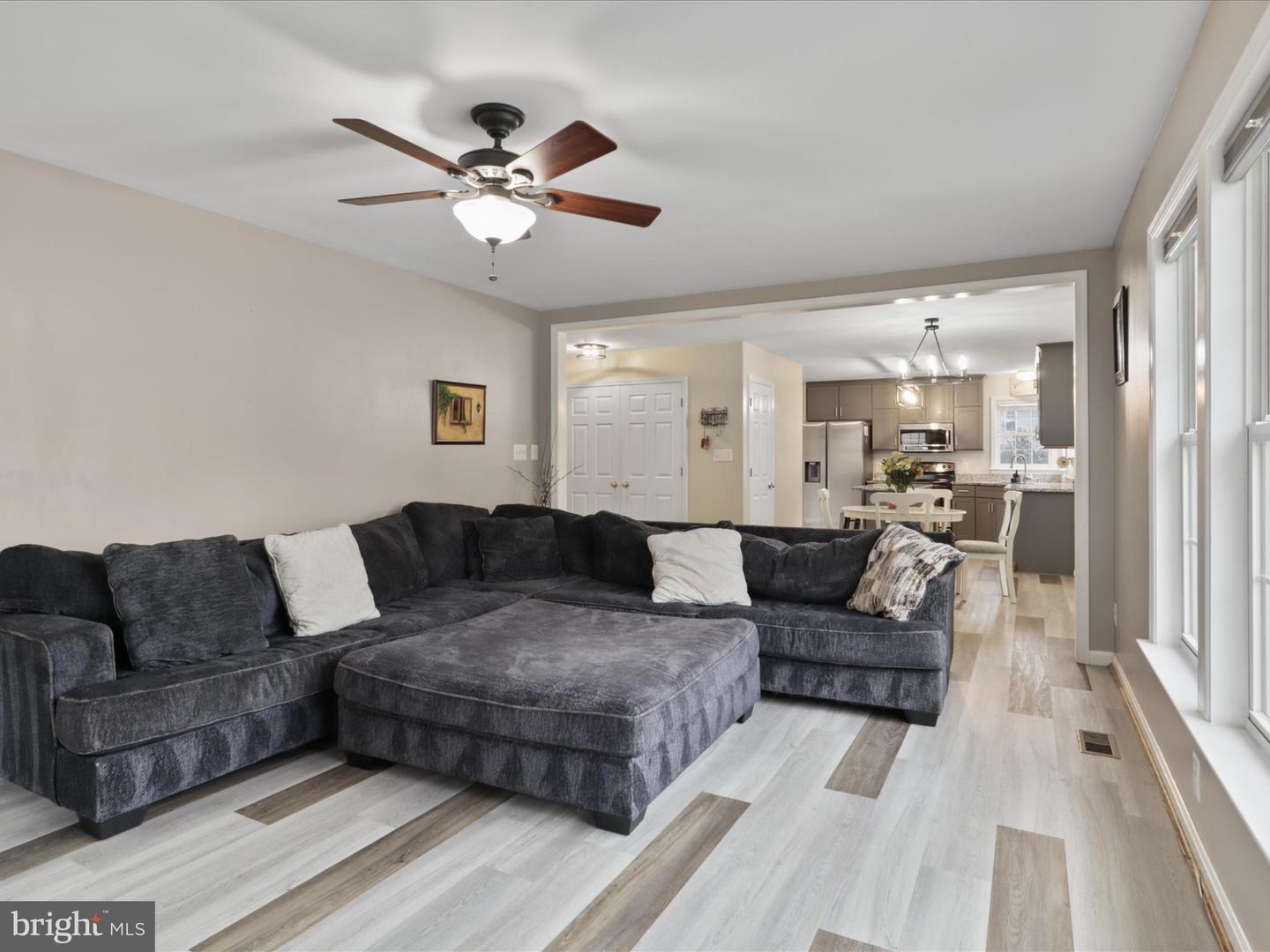 25 SUNSET RIDGE LN, FREDERICKSBURG, Virginia 22405, 4 Bedrooms Bedrooms, ,3 BathroomsBathrooms,Residential,For sale,25 SUNSET RIDGE LN,VAST2043266 MLS # VAST2043266