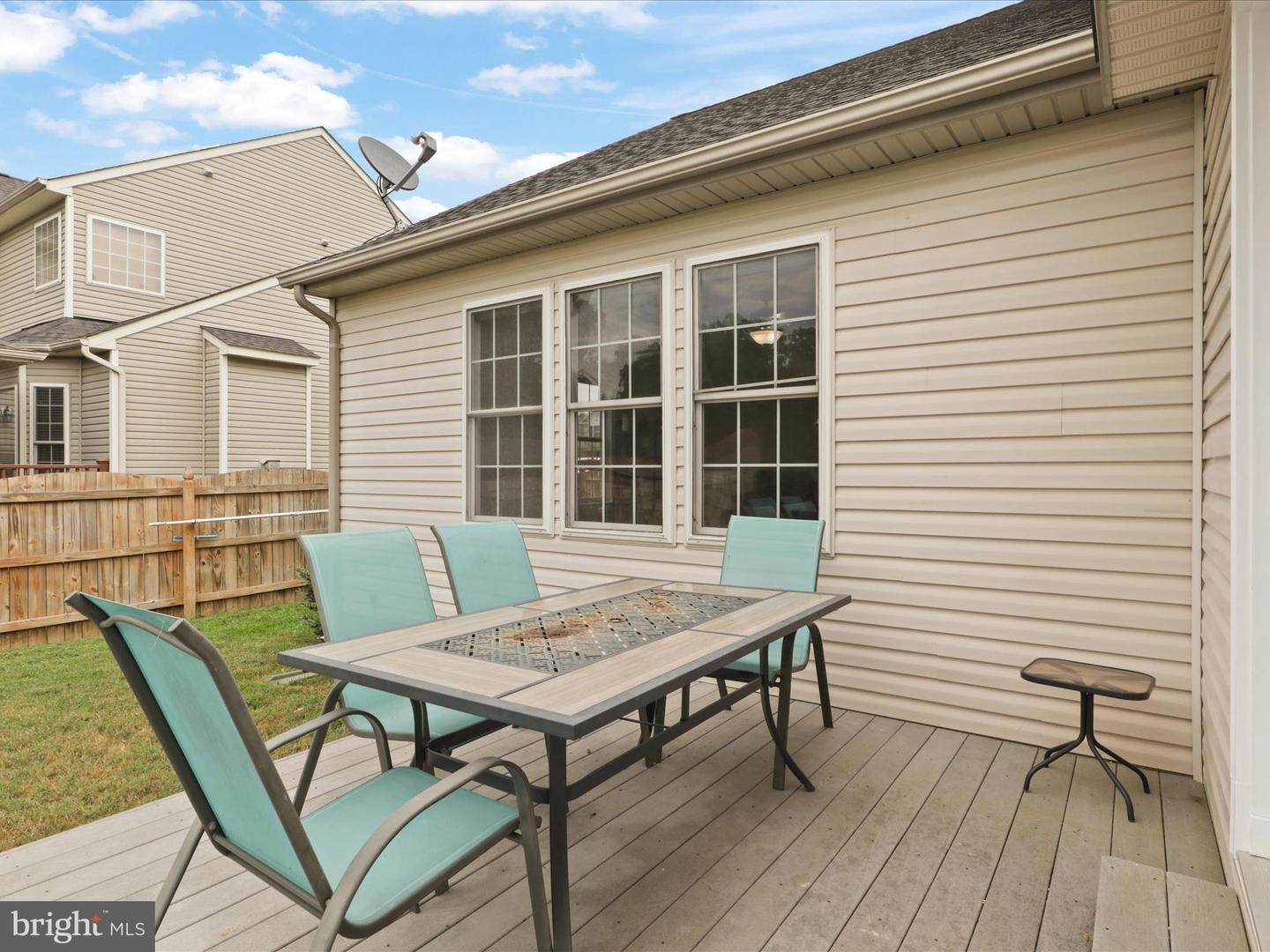 25 SUNSET RIDGE LN, FREDERICKSBURG, Virginia 22405, 4 Bedrooms Bedrooms, ,3 BathroomsBathrooms,Residential,For sale,25 SUNSET RIDGE LN,VAST2043266 MLS # VAST2043266