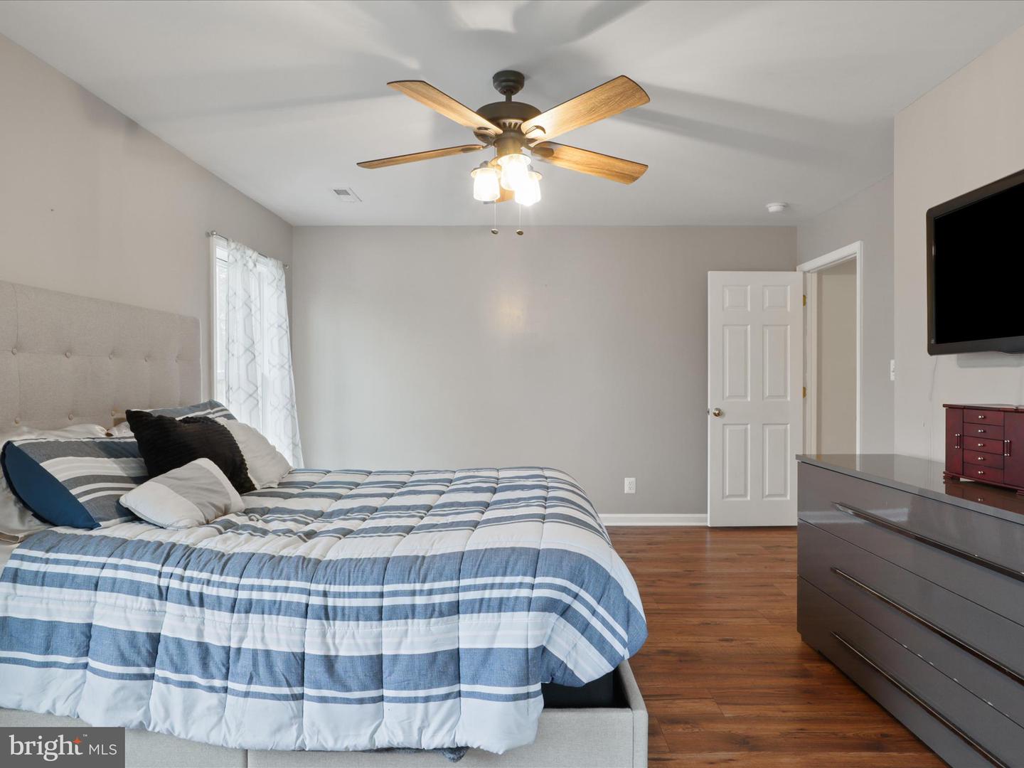 25 SUNSET RIDGE LN, FREDERICKSBURG, Virginia 22405, 4 Bedrooms Bedrooms, ,3 BathroomsBathrooms,Residential,For sale,25 SUNSET RIDGE LN,VAST2043266 MLS # VAST2043266