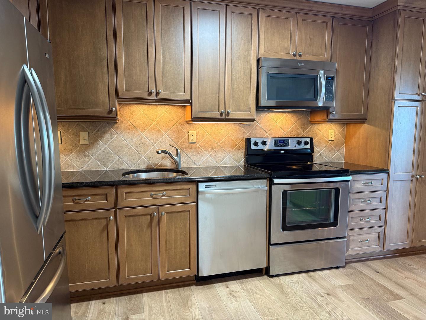 309 YOAKUM PKWY #1218, ALEXANDRIA, Virginia 22304, 3 Bedrooms Bedrooms, ,2 BathroomsBathrooms,Residential,For sale,309 YOAKUM PKWY #1218,VAAX2050500 MLS # VAAX2050500