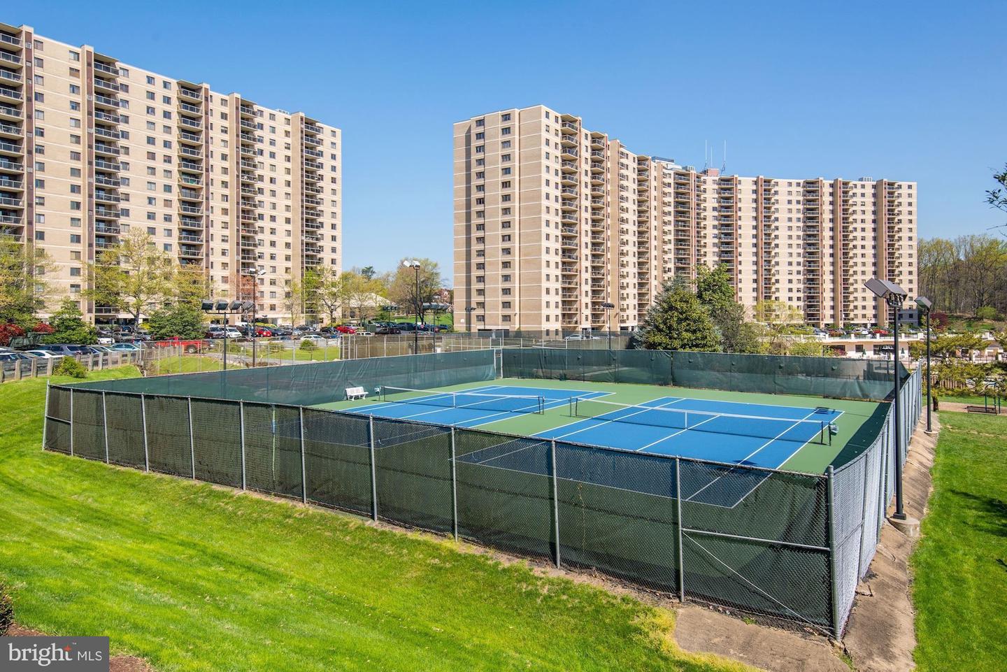309 YOAKUM PKWY #1218, ALEXANDRIA, Virginia 22304, 3 Bedrooms Bedrooms, ,2 BathroomsBathrooms,Residential,For sale,309 YOAKUM PKWY #1218,VAAX2050500 MLS # VAAX2050500