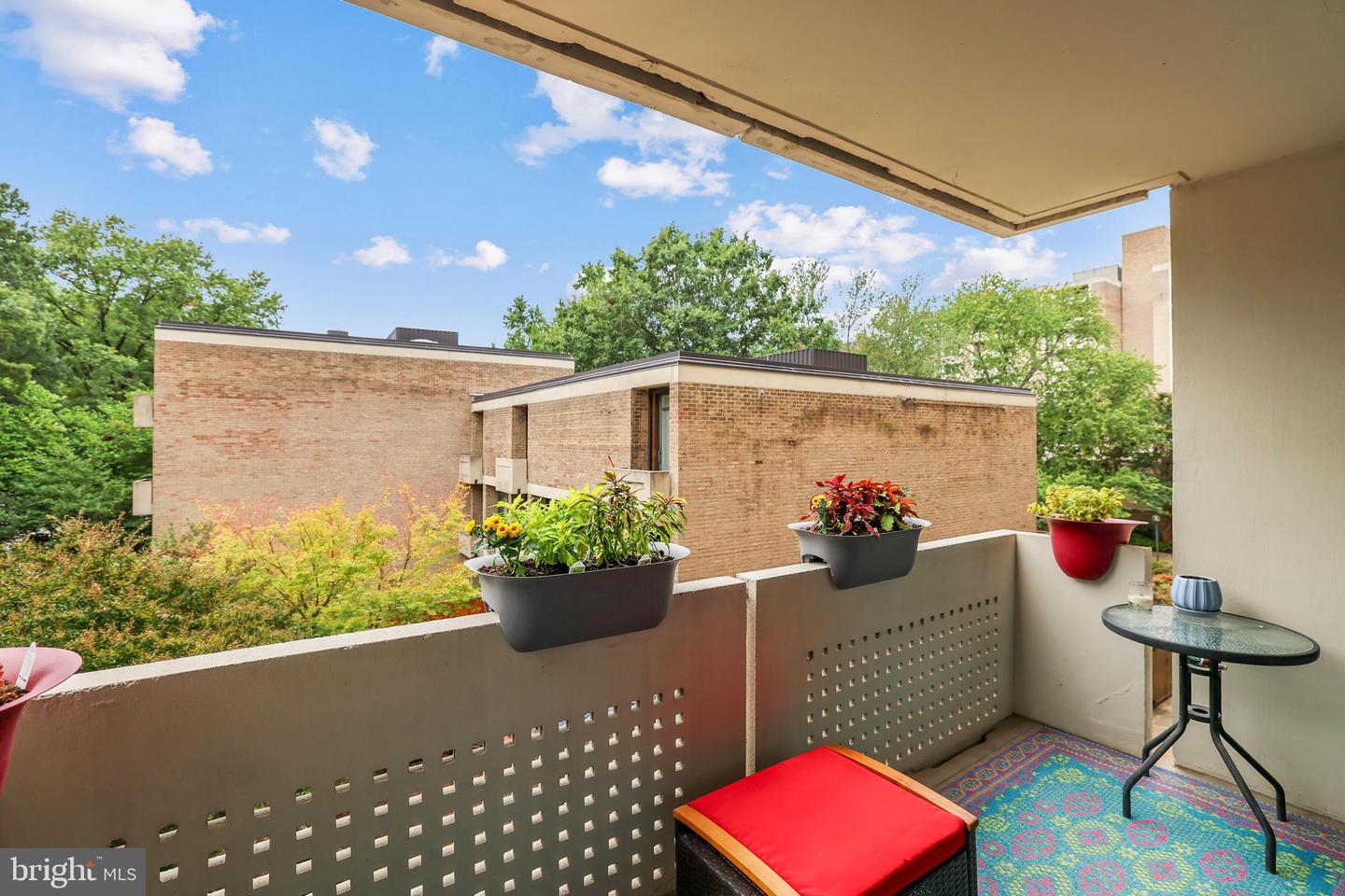 1245 4TH ST SW #E106, WASHINGTON, District Of Columbia 20024, 1 Bedroom Bedrooms, 4 Rooms Rooms,1 BathroomBathrooms,Residential,For sale,1245 4TH ST SW #E106,DCDC2225478 MLS # DCDC2225478