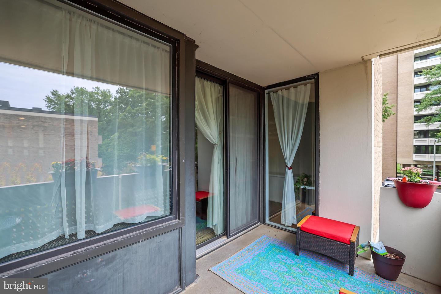 1245 4TH ST SW #E106, WASHINGTON, District Of Columbia 20024, 1 Bedroom Bedrooms, 4 Rooms Rooms,1 BathroomBathrooms,Residential,For sale,1245 4TH ST SW #E106,DCDC2225478 MLS # DCDC2225478