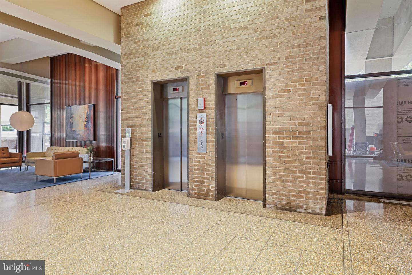 1245 4TH ST SW #E106, WASHINGTON, District Of Columbia 20024, 1 Bedroom Bedrooms, 4 Rooms Rooms,1 BathroomBathrooms,Residential,For sale,1245 4TH ST SW #E106,DCDC2225478 MLS # DCDC2225478