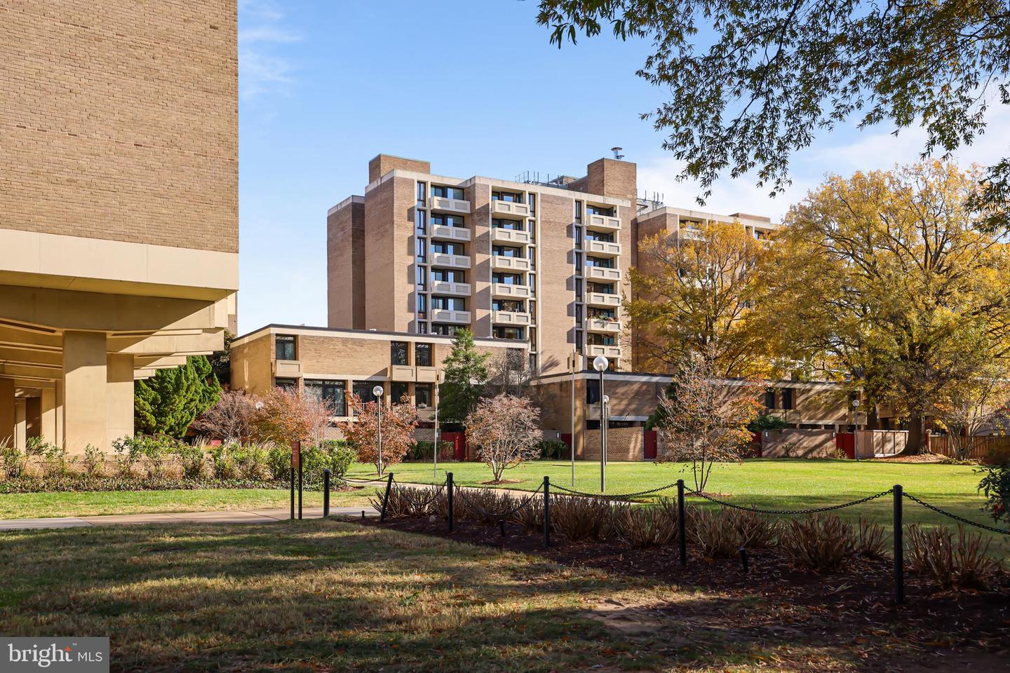 1245 4TH ST SW #E106, WASHINGTON, District Of Columbia 20024, 1 Bedroom Bedrooms, 4 Rooms Rooms,1 BathroomBathrooms,Residential,For sale,1245 4TH ST SW #E106,DCDC2225478 MLS # DCDC2225478
