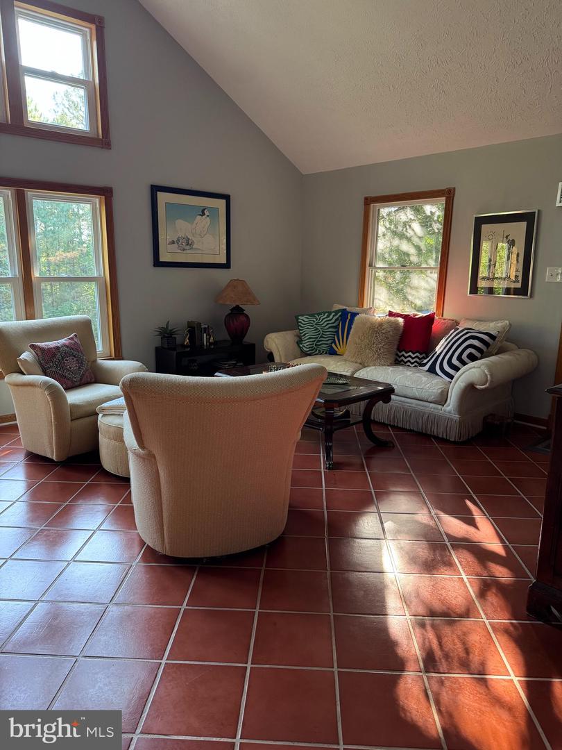 377 RAINBOW WAY, FRONT ROYAL, Virginia 22630, 3 Bedrooms Bedrooms, ,3 BathroomsBathrooms,Residential,For sale,377 RAINBOW WAY,VAWR2012478 MLS # VAWR2012478