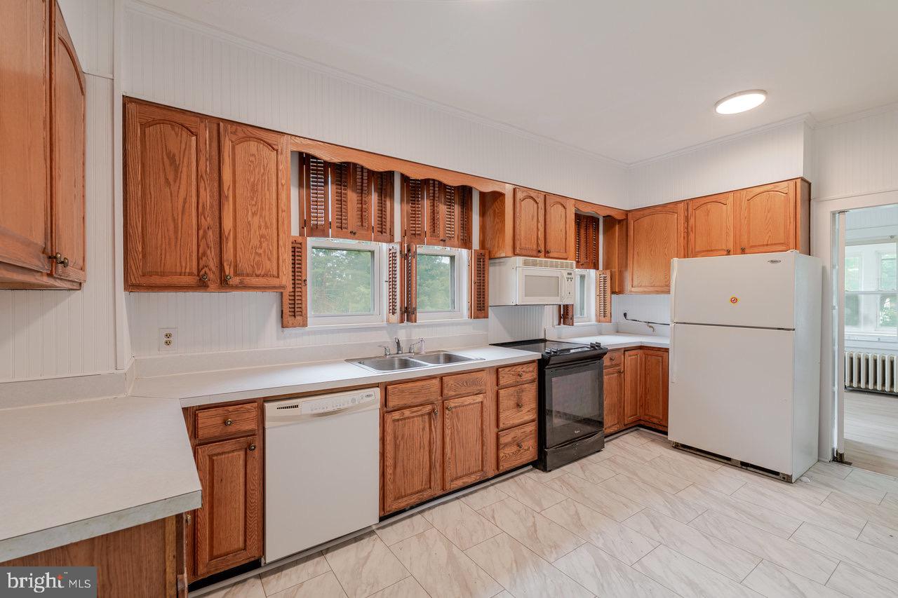 9571 TOWN HALL ROAD, MCGAHEYSVILLE, Virginia 22840, 4 Bedrooms Bedrooms, ,1 BathroomBathrooms,Residential,For sale,9571 TOWN HALL ROAD,VARO2002630 MLS # VARO2002630