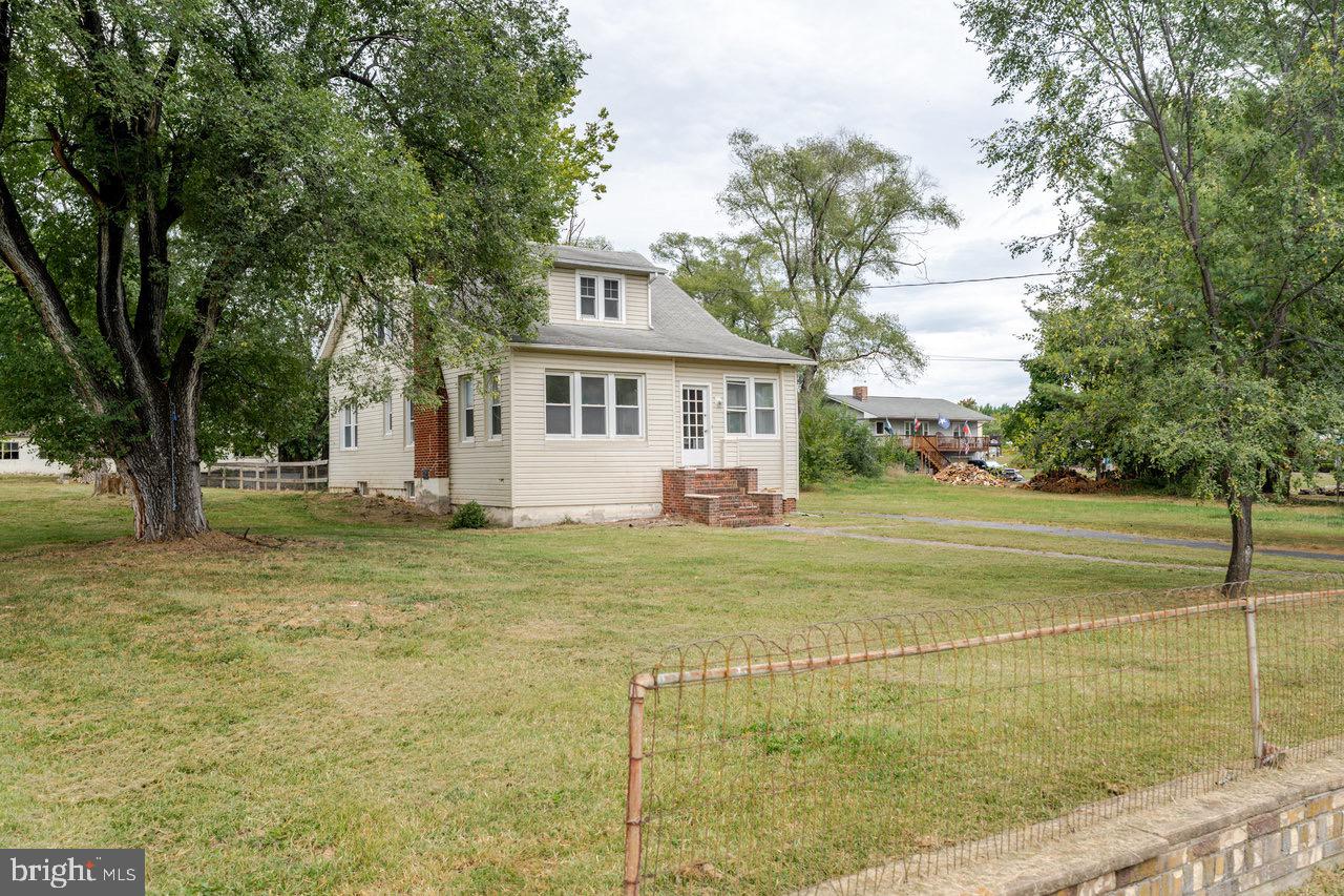 9571 TOWN HALL ROAD, MCGAHEYSVILLE, Virginia 22840, 4 Bedrooms Bedrooms, ,1 BathroomBathrooms,Residential,For sale,9571 TOWN HALL ROAD,VARO2002630 MLS # VARO2002630