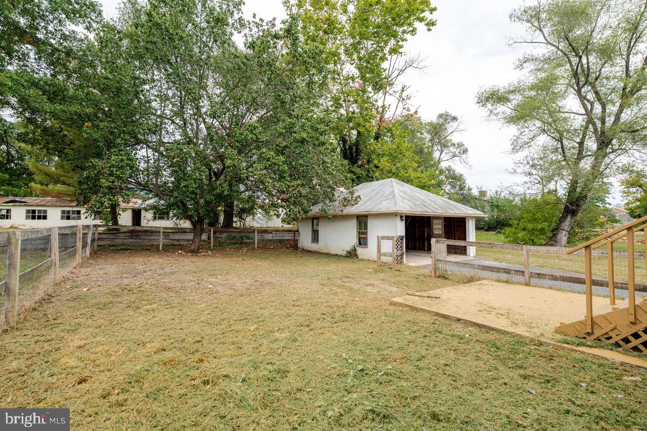9571 TOWN HALL ROAD, MCGAHEYSVILLE, Virginia 22840, 4 Bedrooms Bedrooms, ,1 BathroomBathrooms,Residential,For sale,9571 TOWN HALL ROAD,VARO2002630 MLS # VARO2002630