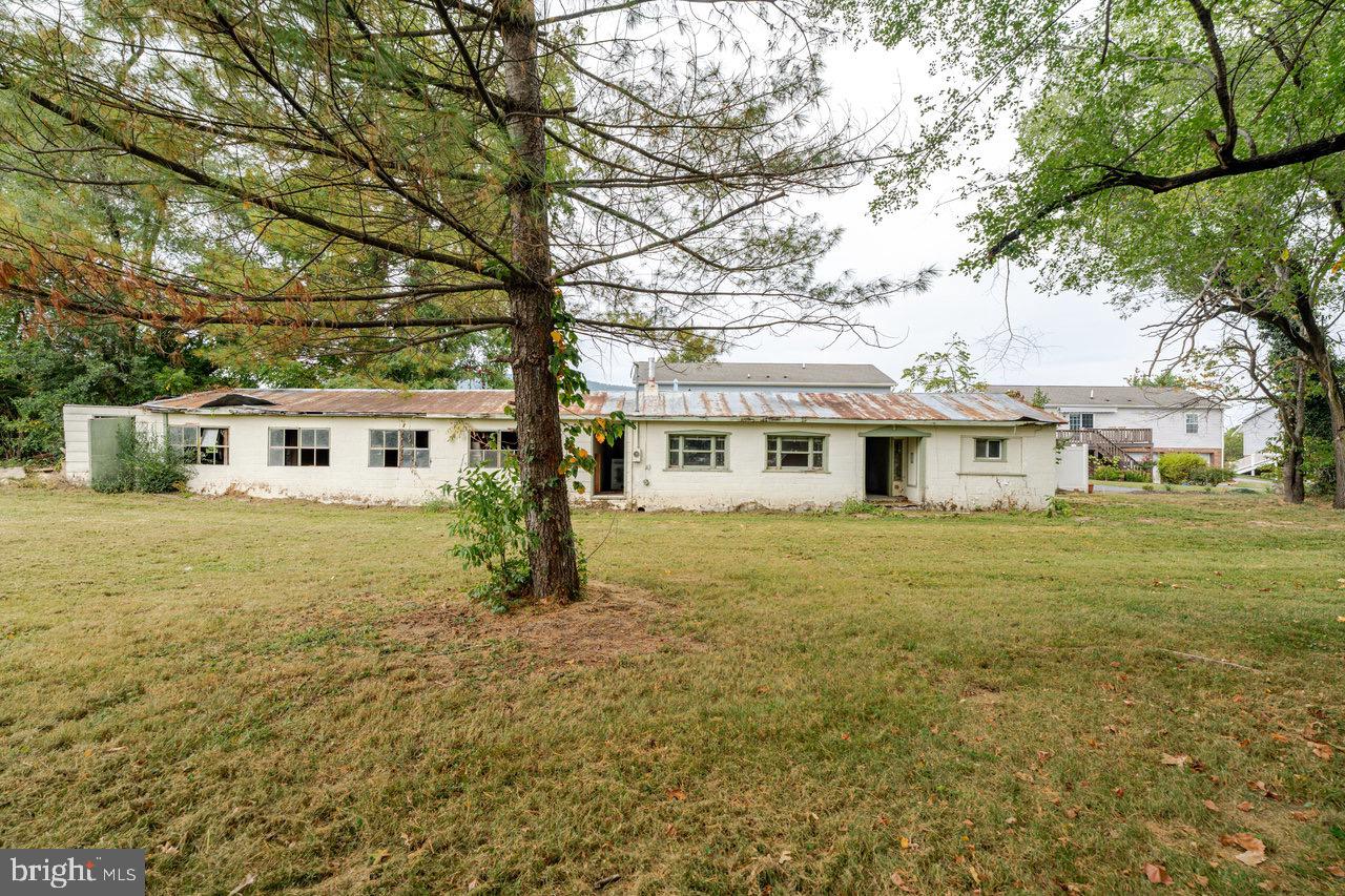 9571 TOWN HALL ROAD, MCGAHEYSVILLE, Virginia 22840, 4 Bedrooms Bedrooms, ,1 BathroomBathrooms,Residential,For sale,9571 TOWN HALL ROAD,VARO2002630 MLS # VARO2002630