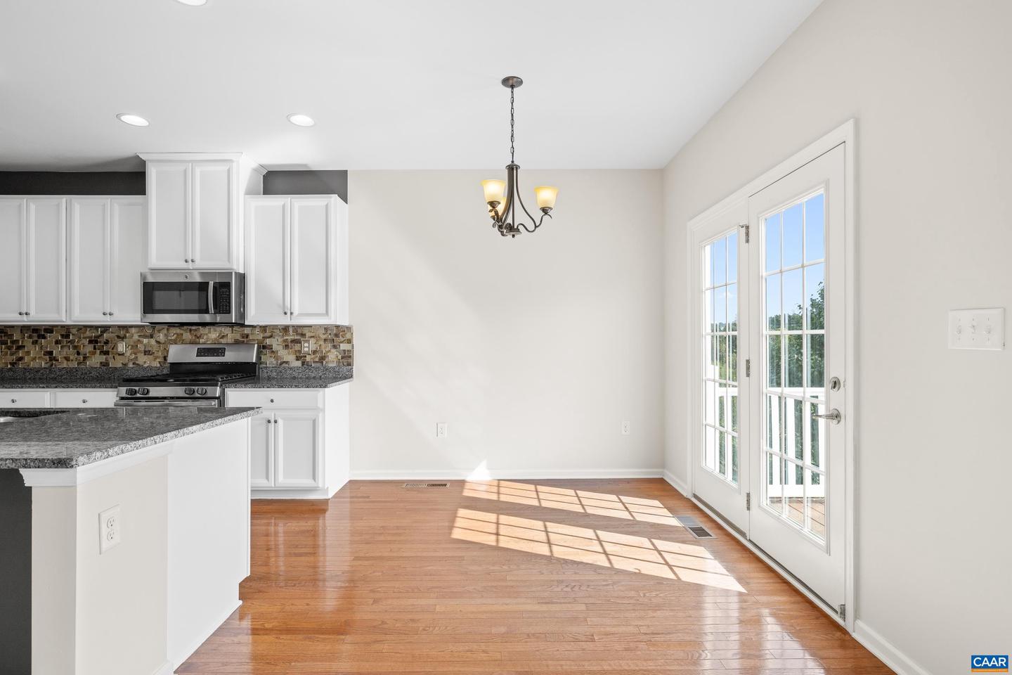 20 HOLLY HILL DR, BARBOURSVILLE, Virginia 22923, 3 Bedrooms Bedrooms, ,3 BathroomsBathrooms,Residential,For sale,20 HOLLY HILL DR,669637 MLS # 669637