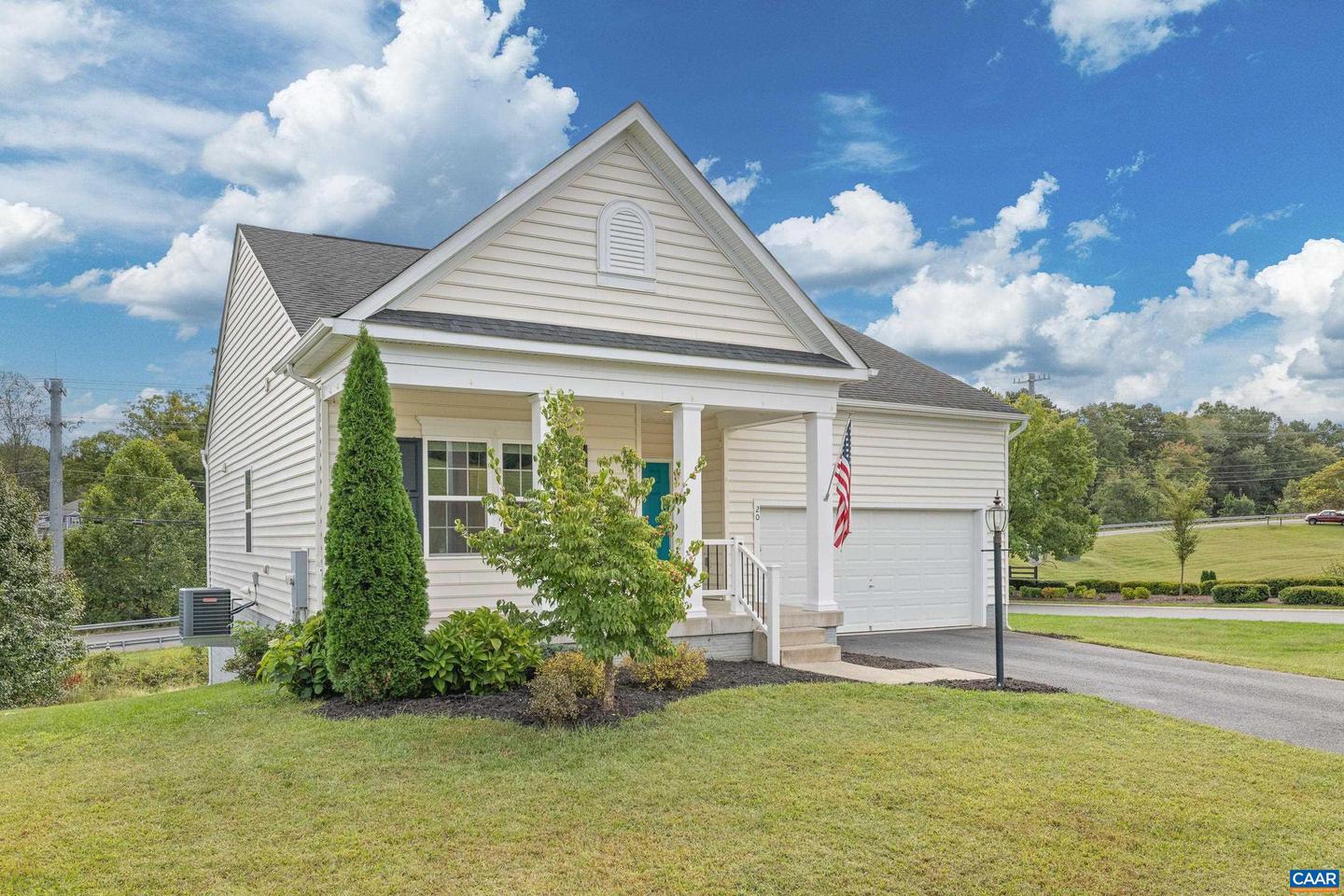 20 HOLLY HILL DR, BARBOURSVILLE, Virginia 22923, 3 Bedrooms Bedrooms, ,3 BathroomsBathrooms,Residential,For sale,20 HOLLY HILL DR,669637 MLS # 669637