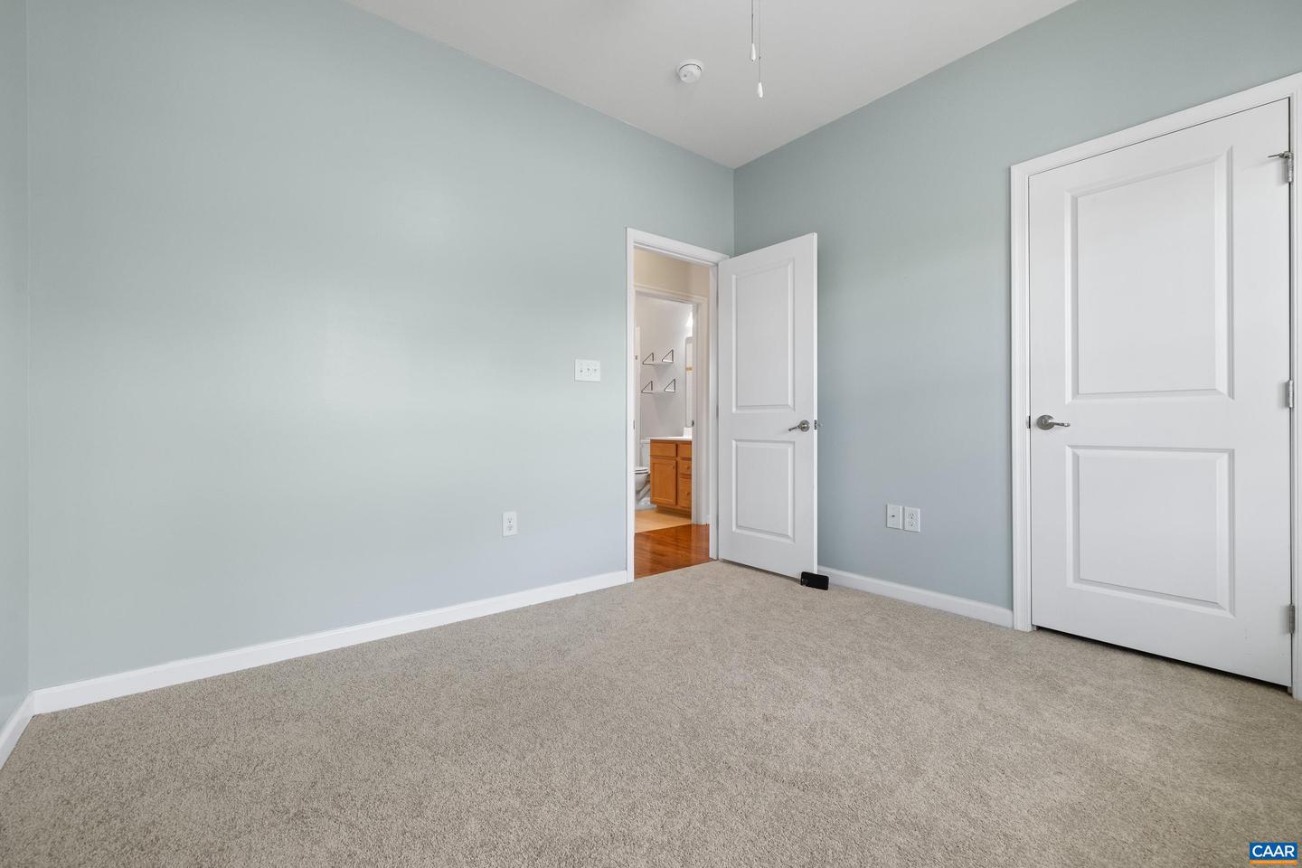 20 HOLLY HILL DR, BARBOURSVILLE, Virginia 22923, 3 Bedrooms Bedrooms, ,3 BathroomsBathrooms,Residential,For sale,20 HOLLY HILL DR,669637 MLS # 669637