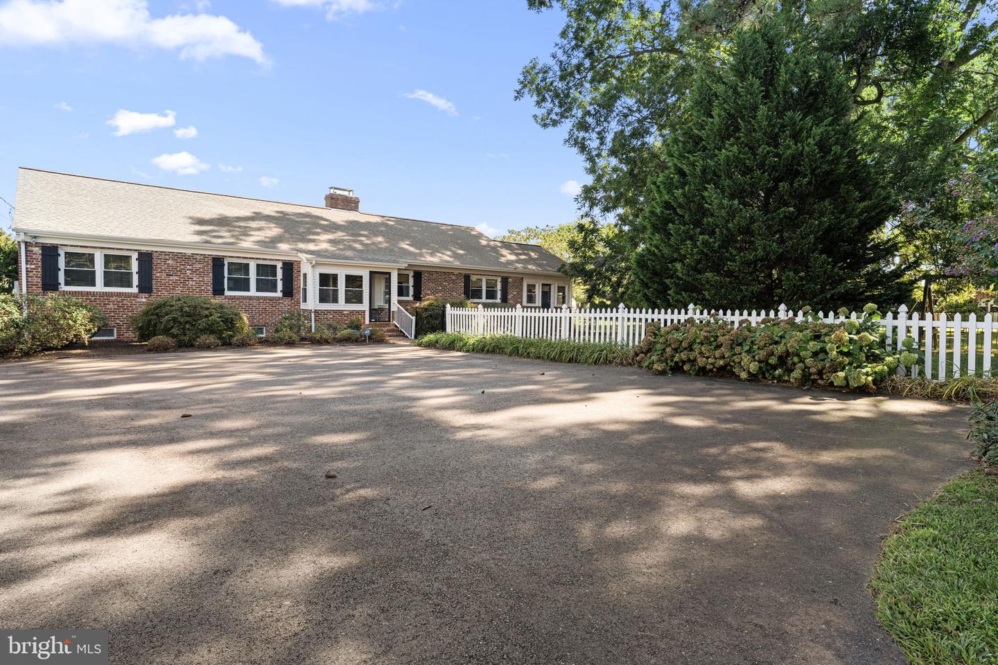 19841 TIDEWATER TRAIL, TAPPAHANNOCK, Virginia 22560, 4 Bedrooms Bedrooms, ,3 BathroomsBathrooms,Residential,For sale,19841 TIDEWATER TRAIL,VAES2002042 MLS # VAES2002042