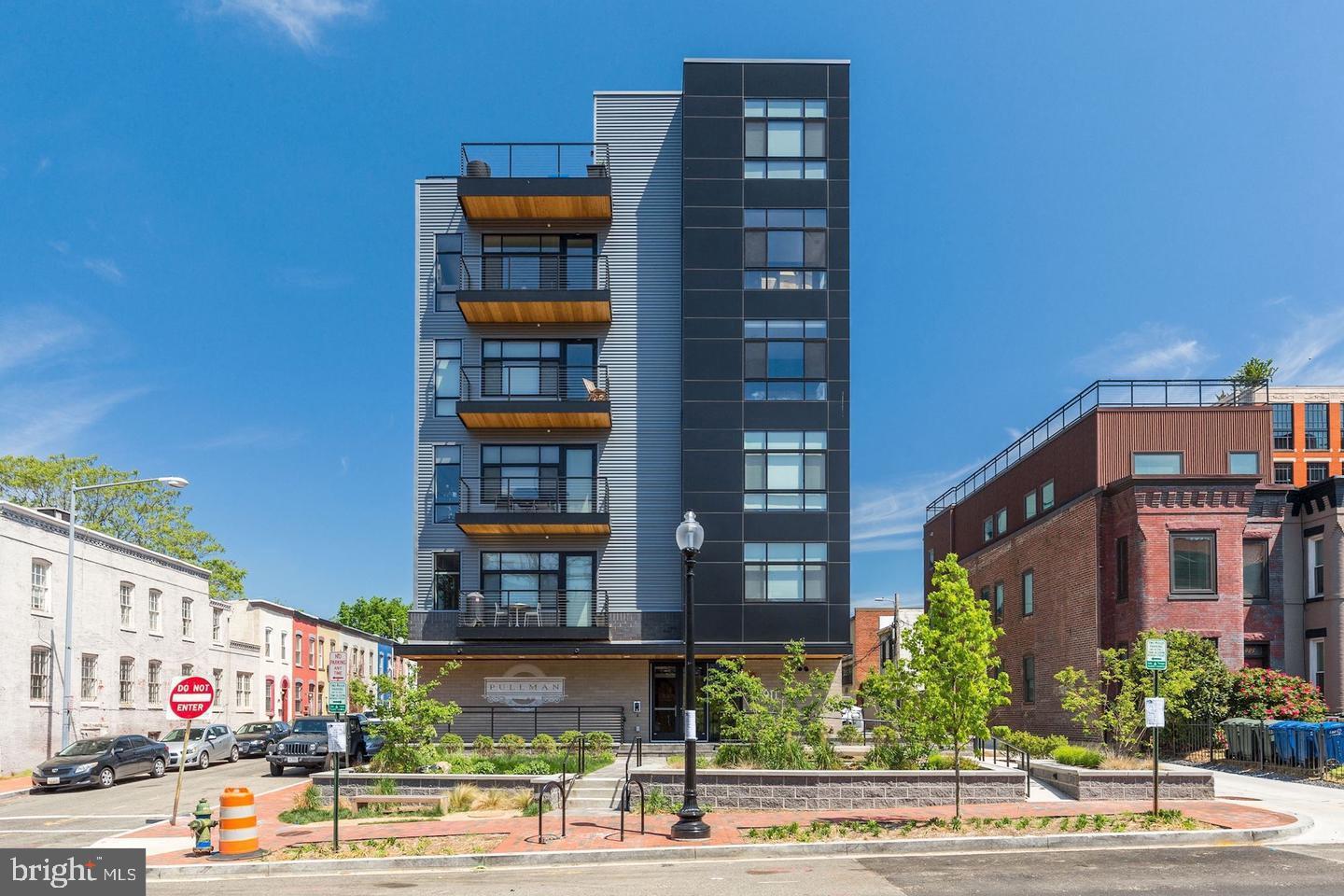 911 2ND ST NE #505, WASHINGTON, District Of Columbia 20002, 2 Bedrooms Bedrooms, ,1 BathroomBathrooms,Residential,For sale,911 2ND ST NE #505,DCDC2225510 MLS # DCDC2225510