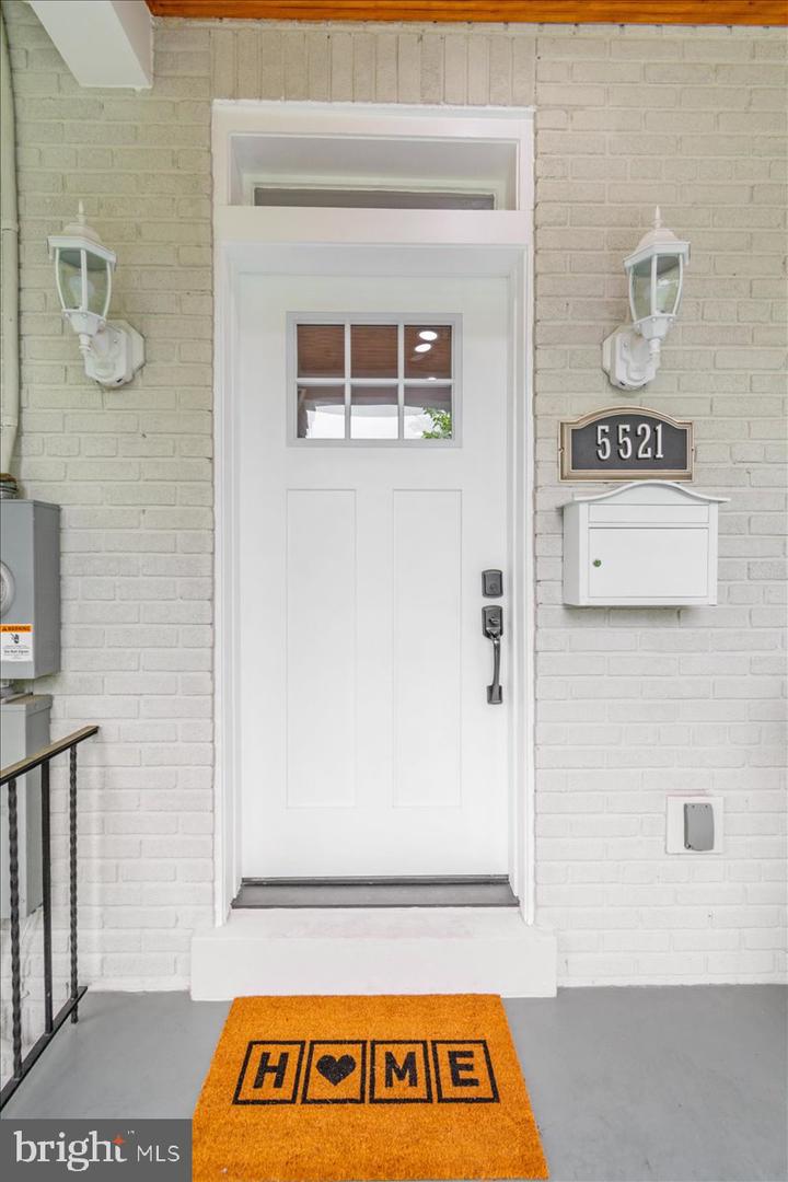 5521 4TH ST NW, WASHINGTON, District Of Columbia 20011, 5 Bedrooms Bedrooms, ,3 BathroomsBathrooms,Residential,For sale,5521 4TH ST NW,DCDC2225516 MLS # DCDC2225516