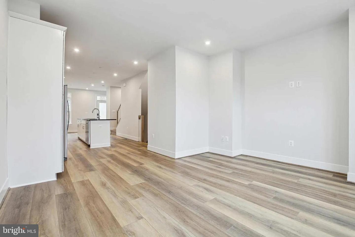 466 ALTEZZA DR NE, WASHINGTON, District Of Columbia 20017, 3 Bedrooms Bedrooms, ,3 BathroomsBathrooms,Residential,For sale,466 ALTEZZA DR NE,DCDC2225562 MLS # DCDC2225562
