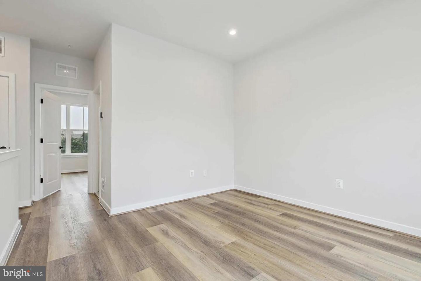 466 ALTEZZA DR NE, WASHINGTON, District Of Columbia 20017, 3 Bedrooms Bedrooms, ,3 BathroomsBathrooms,Residential,For sale,466 ALTEZZA DR NE,DCDC2225562 MLS # DCDC2225562