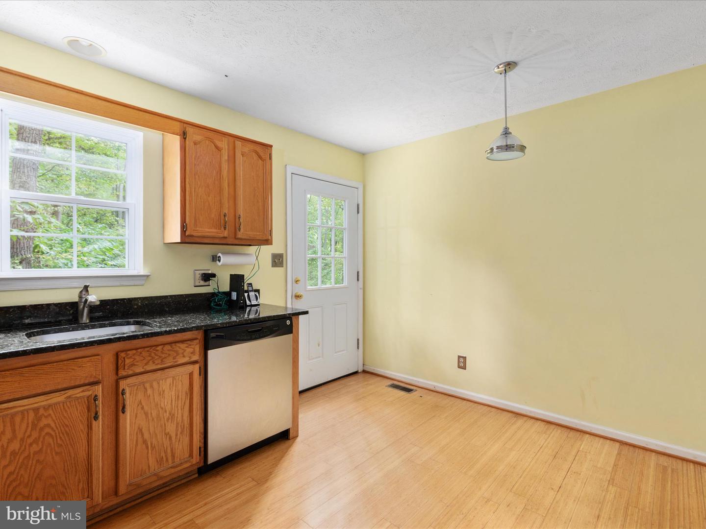 175 SCARLET TANAGER LN, FRONT ROYAL, Virginia 22630, 4 Bedrooms Bedrooms, ,2 BathroomsBathrooms,Residential,For sale,175 SCARLET TANAGER LN,VAWR2012486 MLS # VAWR2012486