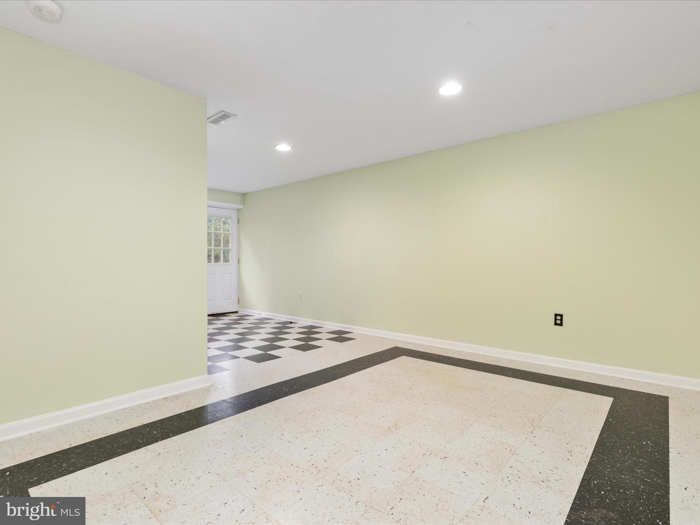 175 SCARLET TANAGER LN, FRONT ROYAL, Virginia 22630, 4 Bedrooms Bedrooms, ,2 BathroomsBathrooms,Residential,For sale,175 SCARLET TANAGER LN,VAWR2012486 MLS # VAWR2012486