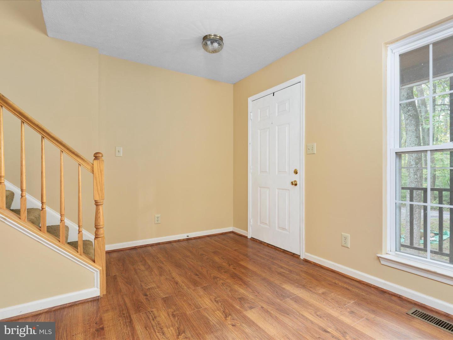 175 SCARLET TANAGER LN, FRONT ROYAL, Virginia 22630, 4 Bedrooms Bedrooms, ,2 BathroomsBathrooms,Residential,For sale,175 SCARLET TANAGER LN,VAWR2012486 MLS # VAWR2012486