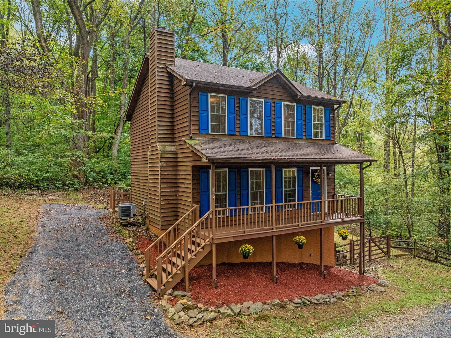 175 SCARLET TANAGER LN, FRONT ROYAL, Virginia 22630, 4 Bedrooms Bedrooms, ,2 BathroomsBathrooms,Residential,For sale,175 SCARLET TANAGER LN,VAWR2012486 MLS # VAWR2012486