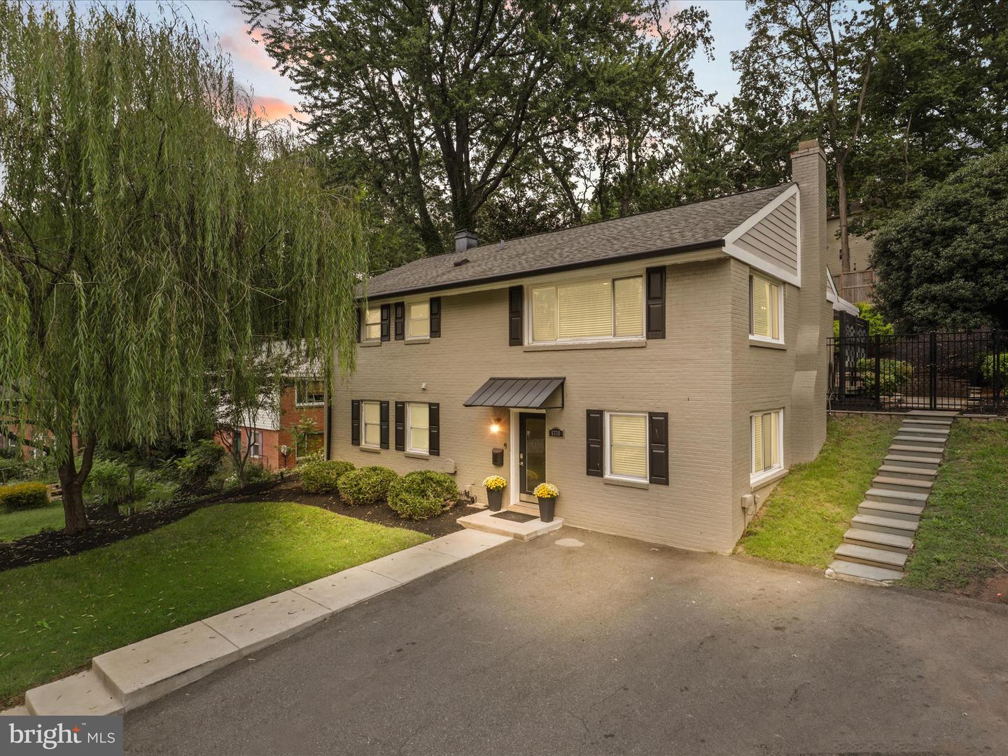 6330 GENTELE CT, ALEXANDRIA, Virginia 22310, 3 Bedrooms Bedrooms, ,3 BathroomsBathrooms,Residential,For sale,6330 GENTELE CT,VAFX2272758 MLS # VAFX2272758