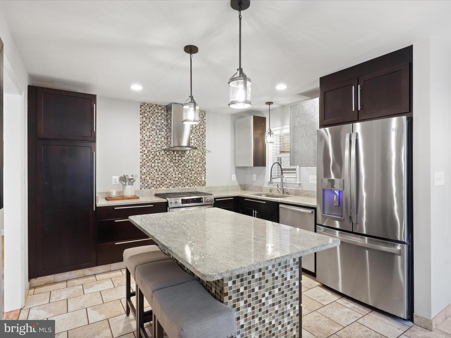 6330 GENTELE CT, ALEXANDRIA, Virginia 22310, 3 Bedrooms Bedrooms, ,3 BathroomsBathrooms,Residential,For sale,6330 GENTELE CT,VAFX2272758 MLS # VAFX2272758